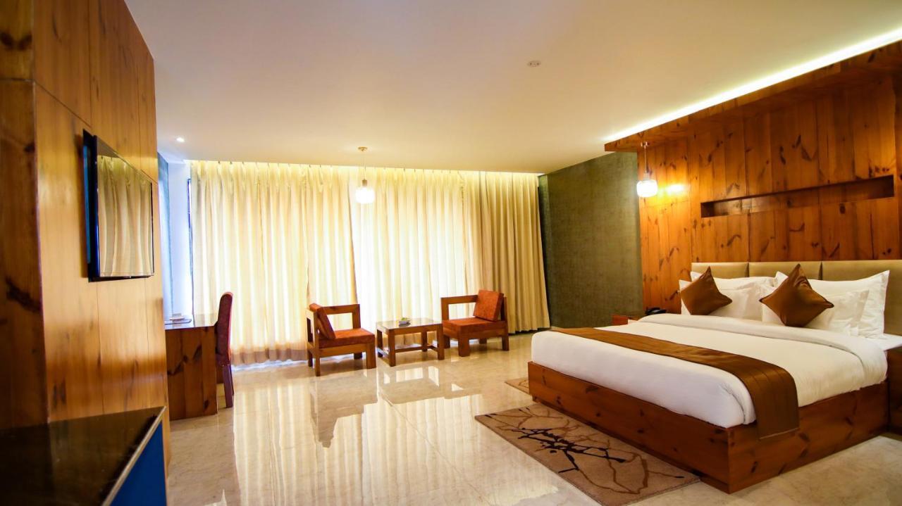 Golden Fern Resort Shimla Eksteriør bilde
