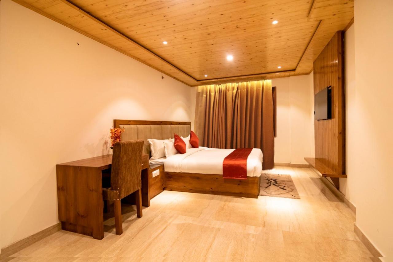 Golden Fern Resort Shimla Eksteriør bilde