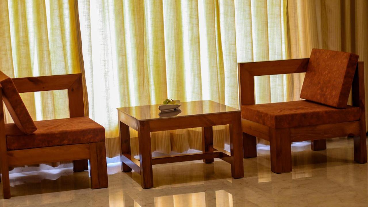 Golden Fern Resort Shimla Eksteriør bilde