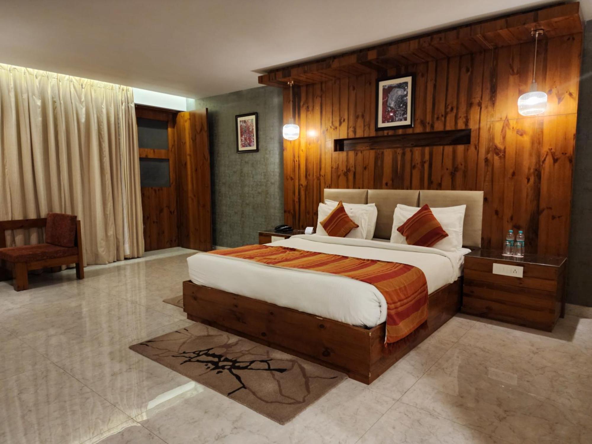 Golden Fern Resort Shimla Eksteriør bilde