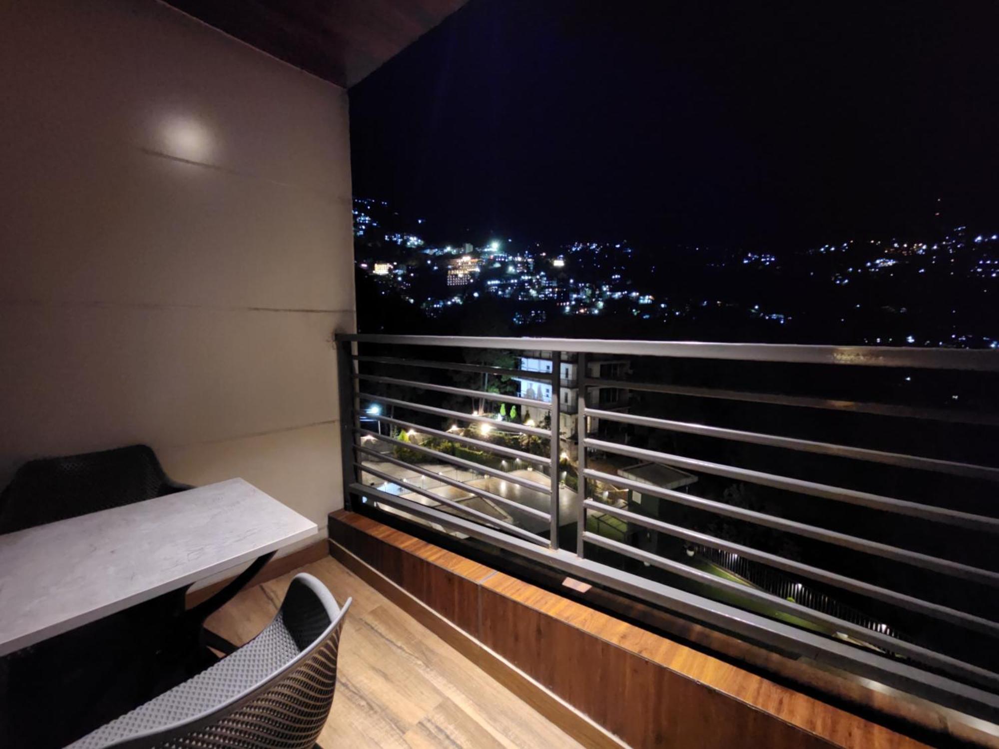 Golden Fern Resort Shimla Eksteriør bilde