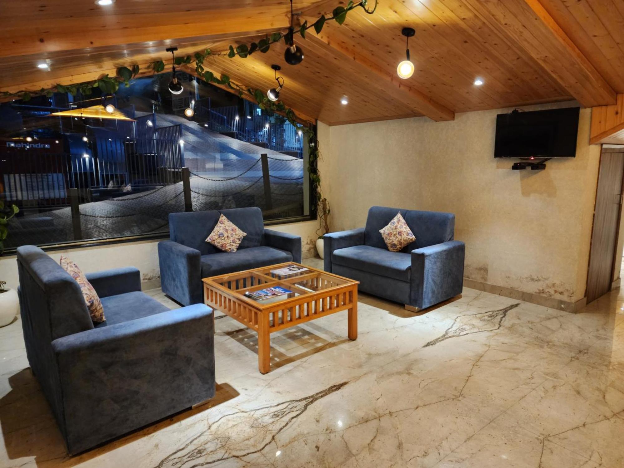 Golden Fern Resort Shimla Eksteriør bilde